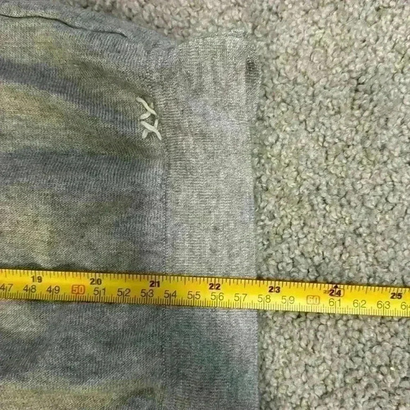 Banjo & Matilda Silk and Cashmere blend V Neck button up Cardigan - Picture 9 of 9